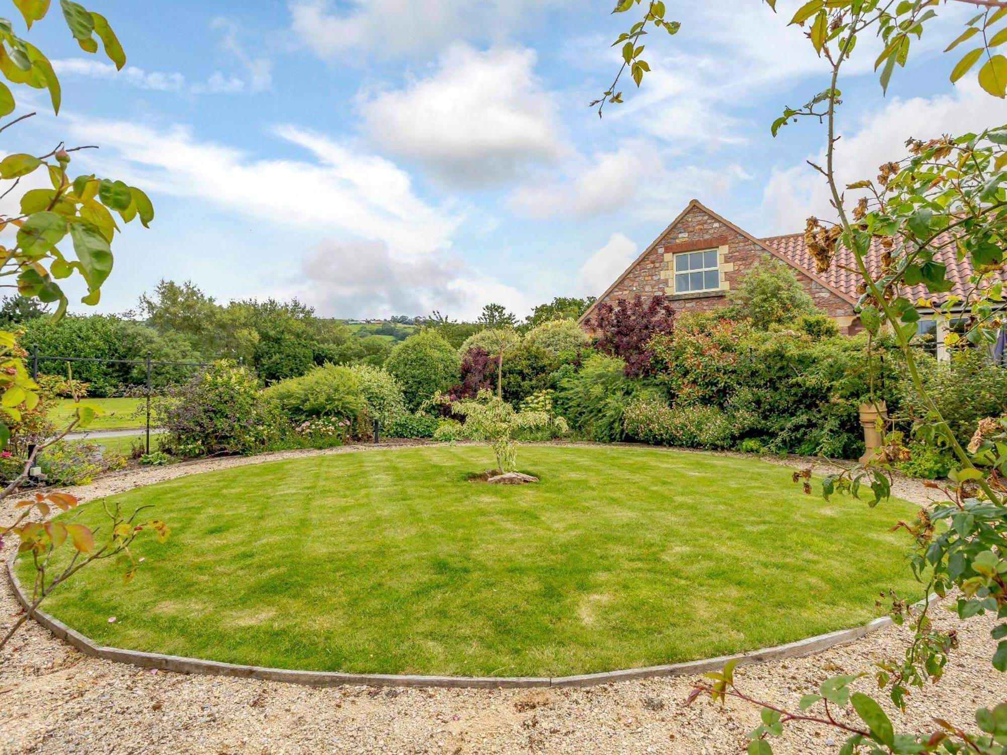 The Stables Villa Cheddar Bagian luar foto