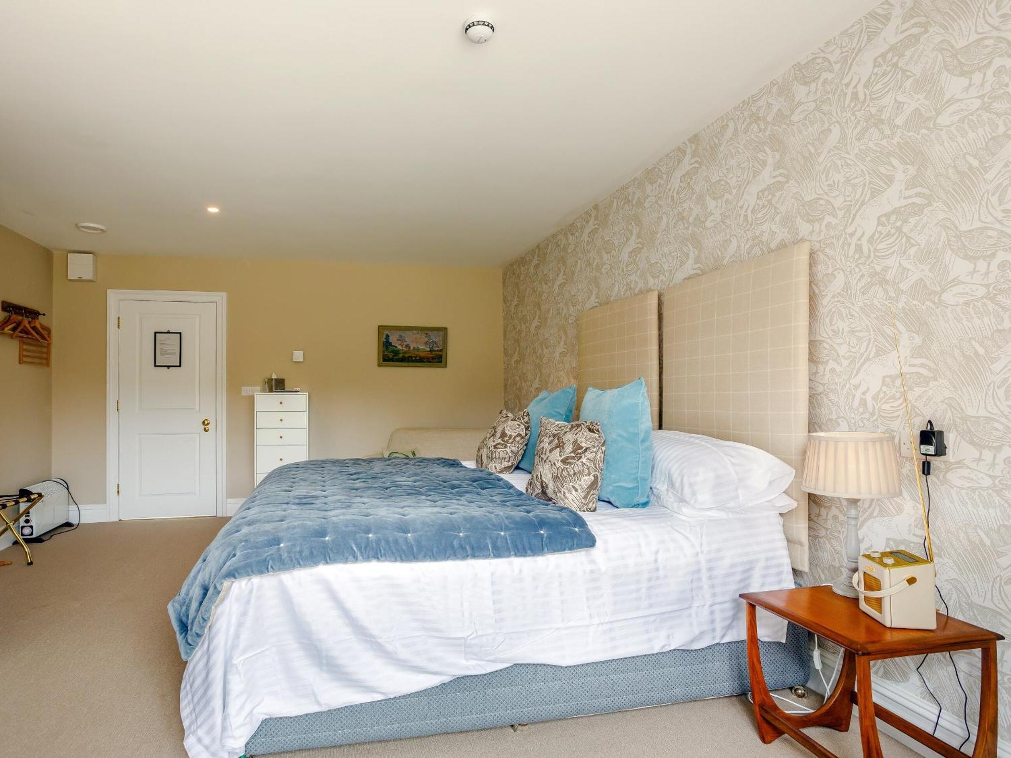 The Stables Villa Cheddar Bagian luar foto